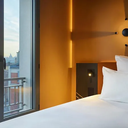 Szálloda Tribe Paris Ouen 4*