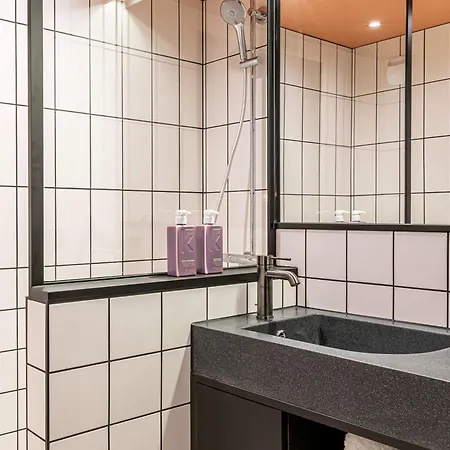 Hotel Tribe Paris Ouen