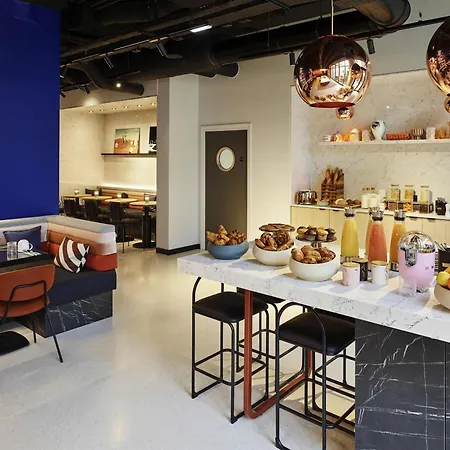 Szálloda Tribe Paris Ouen 4*