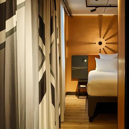 Tribe Paris Ouen 4* Saint-Ouen