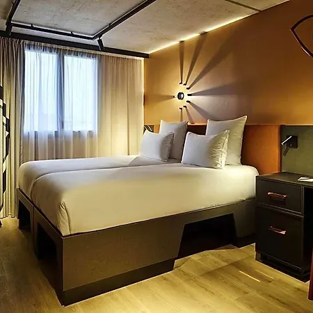 Hotel Tribe Paris Ouen 4*