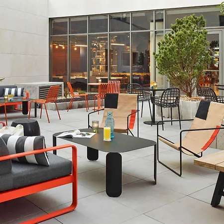 Tribe Paris Ouen Hotel 4*