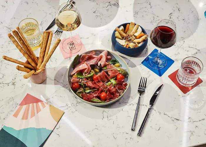 Tribe Paris Ouen Hotel 4*