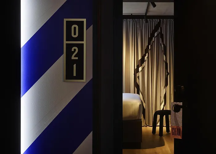 Tribe Paris Ouen Hotel